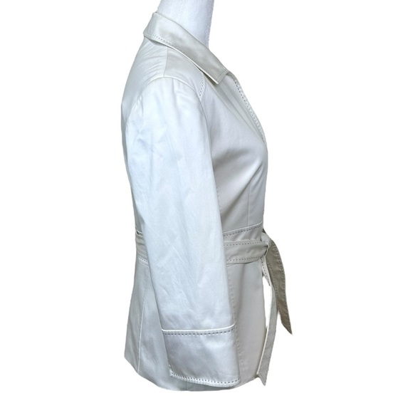 Lafayette 148 - Women’s Belted Blazer Jacket, 3/4 Sleeve, Zip-Up - White, Size 2 - Picture 7 of 17